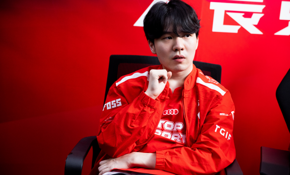 YABO-关于Rookie重返赛场，出色发挥首场状态出色，IG观众沸腾！赛场气氛高涨的信息